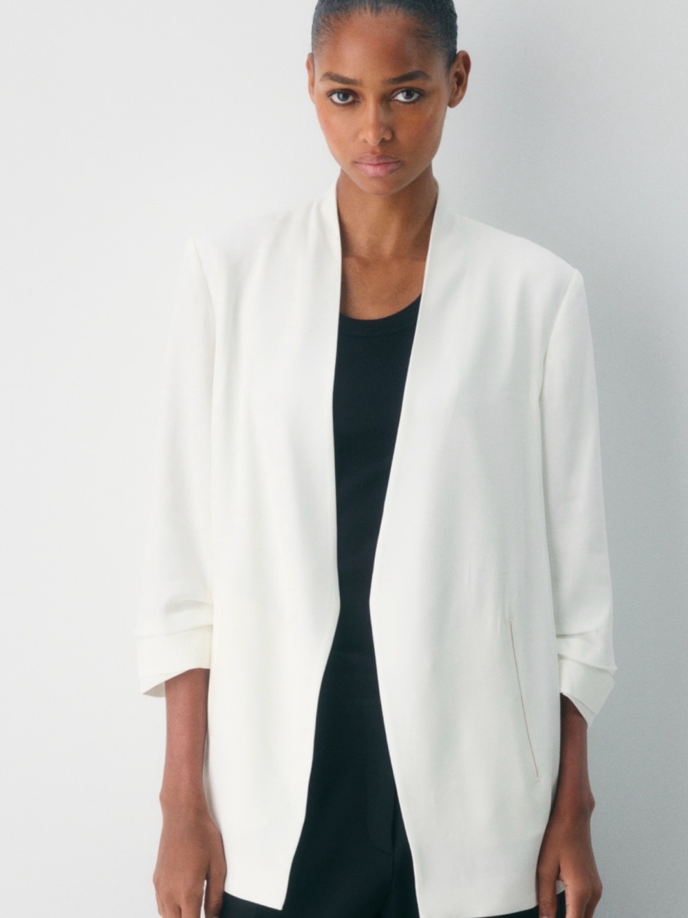Aritzia Power Blazer - Mirror Crepe in Light Birch Size 14 NWOT